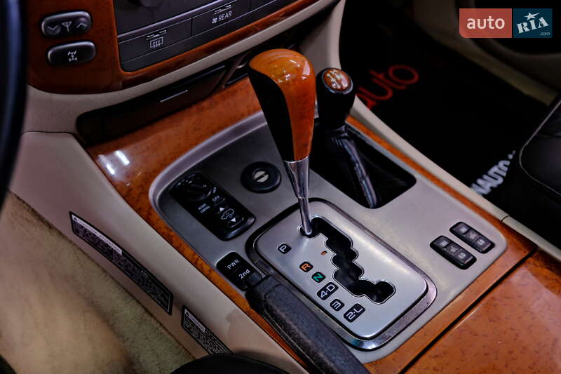 Позашляховик / Кросовер Lexus LX 2003 в Одесі