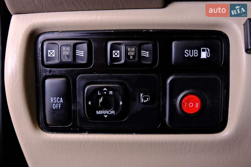 Позашляховик / Кросовер Lexus LX 2003 в Одесі