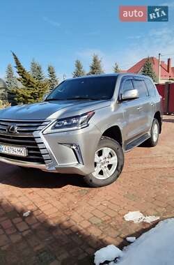 Внедорожник / Кроссовер Lexus LX 2017 в Киеве