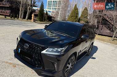 Внедорожник / Кроссовер Lexus LX 2016 в Днепре
