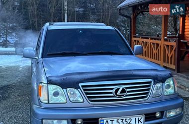 Внедорожник / Кроссовер Lexus LX 2003 в Яремче