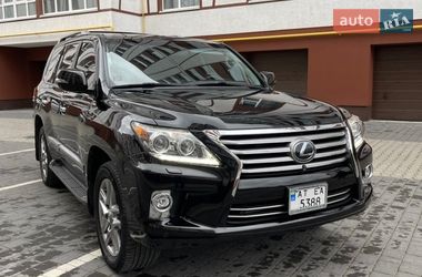 Внедорожник / Кроссовер Lexus LX 2014 в Ивано-Франковске