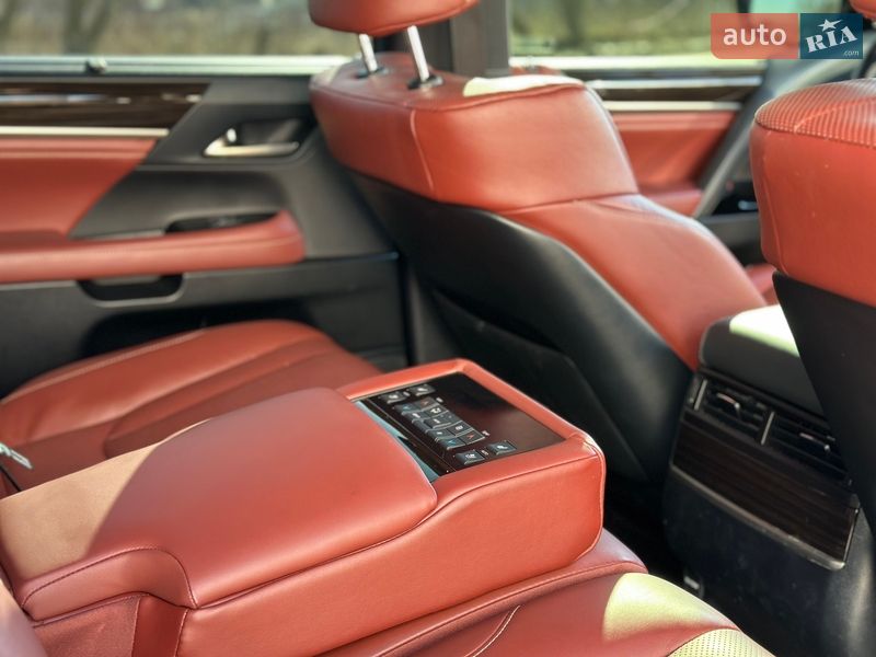 Внедорожник / Кроссовер Lexus LX 2019 в Виннице