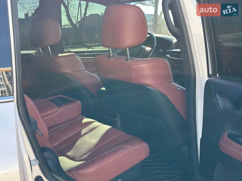 Внедорожник / Кроссовер Lexus LX 2019 в Виннице