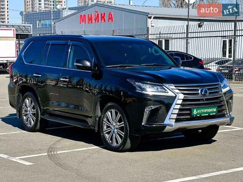 Внедорожник / Кроссовер Lexus LX 2015 в Киеве
