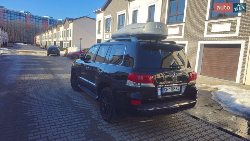 Внедорожник / Кроссовер Lexus LX 2014 в Чернигове