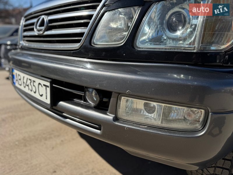 Внедорожник / Кроссовер Lexus LX 2004 в Бердичеве