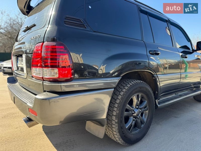 Внедорожник / Кроссовер Lexus LX 2004 в Бердичеве