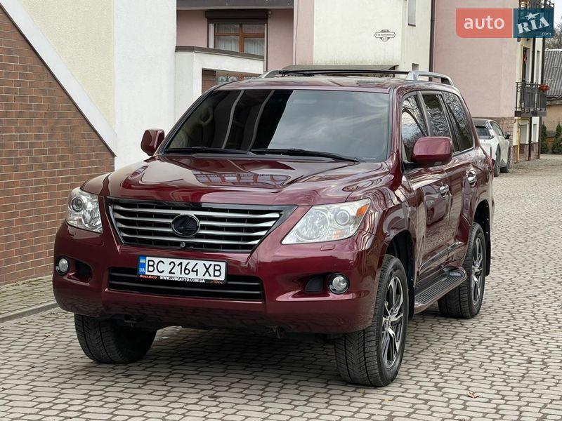 Внедорожник / Кроссовер Lexus LX 2011 в Львове