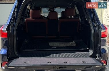 Позашляховик / Кросовер Lexus LX 2016 в Львові