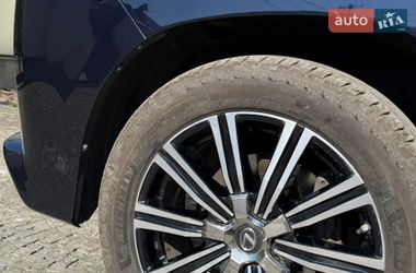 Позашляховик / Кросовер Lexus LX 2016 в Львові