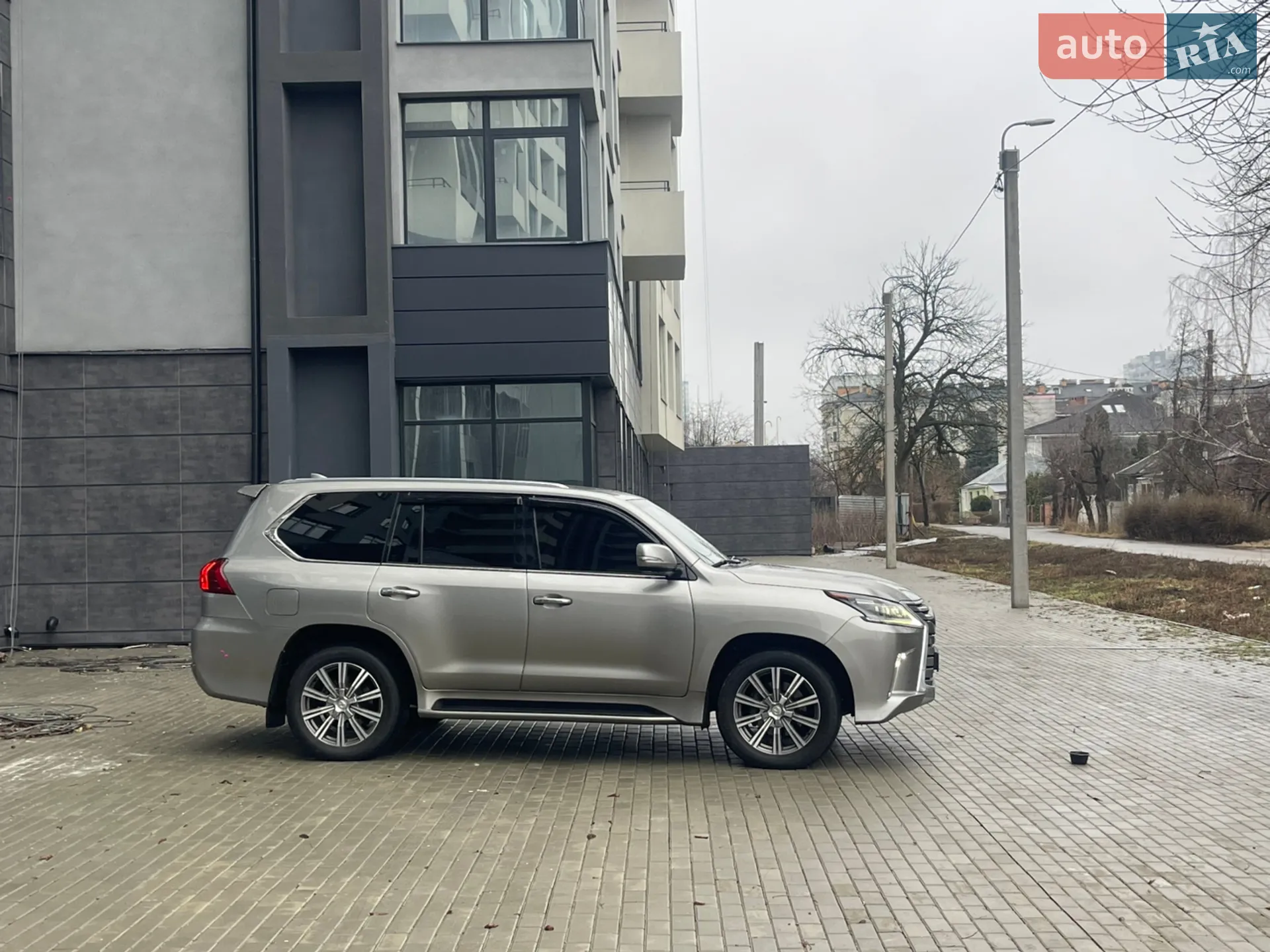 2019 Lexus LX - мініатюра 34