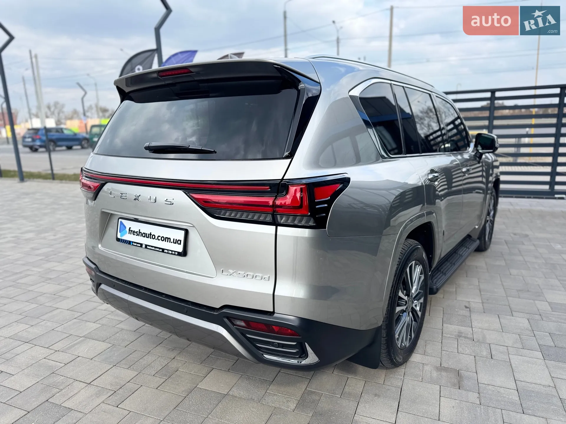 2022 Lexus LX - мініатюра 13
