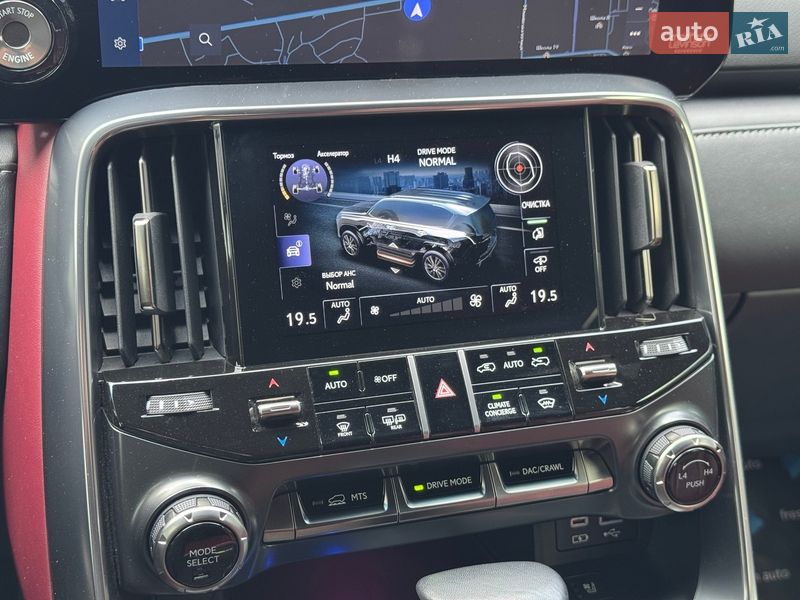 Внедорожник / Кроссовер Lexus LX 2022 в Ровно