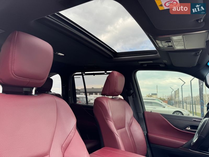 Внедорожник / Кроссовер Lexus LX 2022 в Ровно