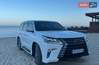 Внедорожник / Кроссовер Lexus LX 2015 в Одессе
