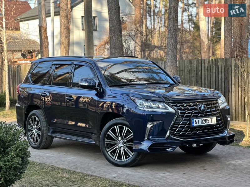 Lexus LX 2016