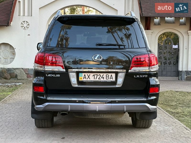 Внедорожник / Кроссовер Lexus LX 2013 в Киеве