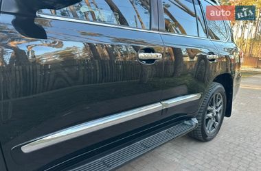 Внедорожник / Кроссовер Lexus LX 2013 в Киеве