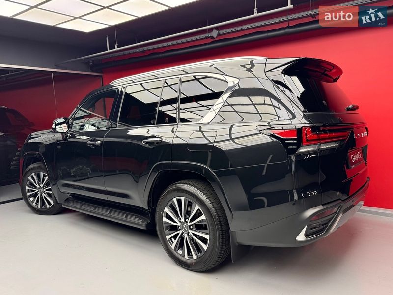 Позашляховик / Кросовер Lexus LX 2025 в Києві