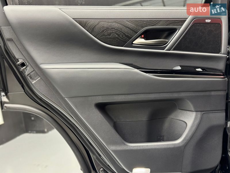 Позашляховик / Кросовер Lexus LX 2025 в Києві