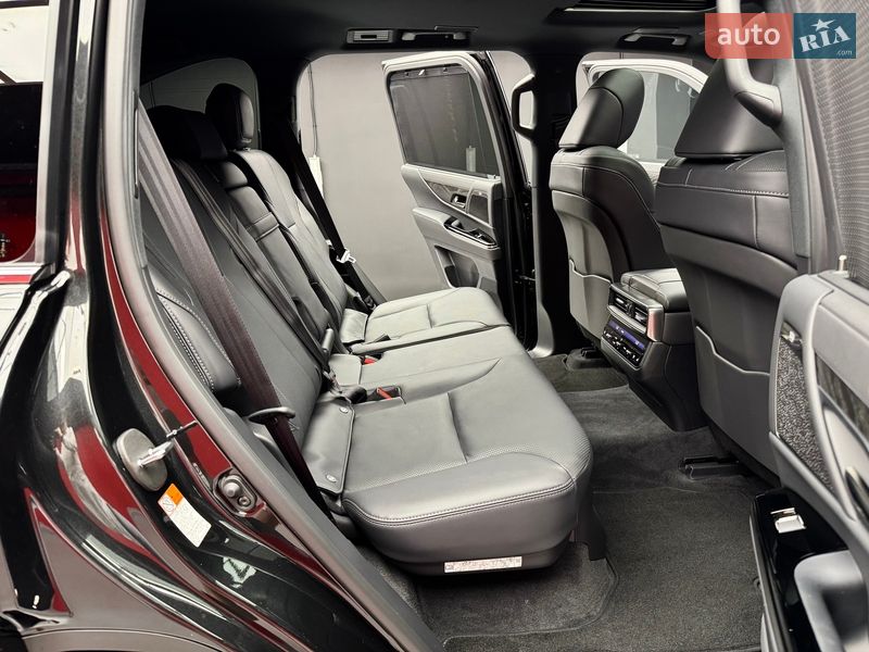 Позашляховик / Кросовер Lexus LX 2025 в Києві