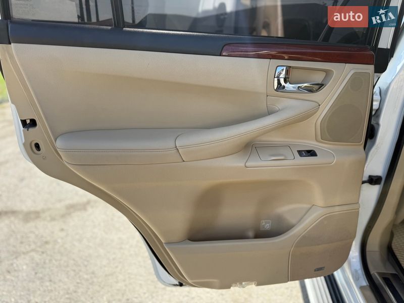 Внедорожник / Кроссовер Lexus LX 2008 в Днепре фото 25 Внедорожник / Кроссовер Lexus LX 2008 в Днепре