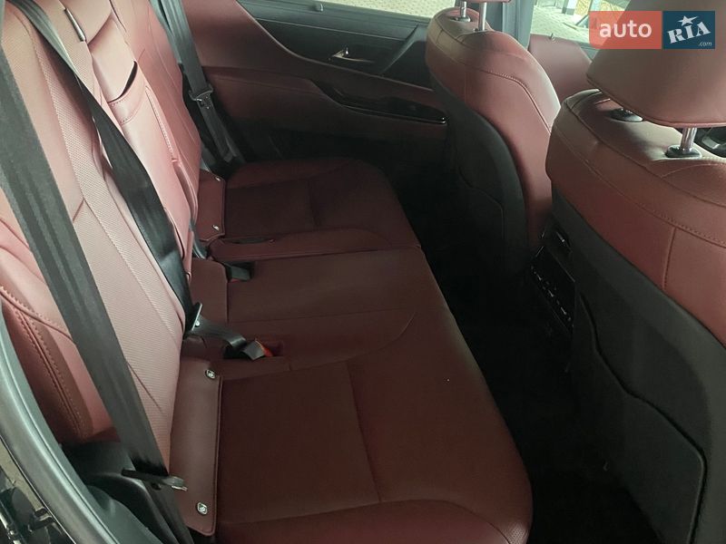 Внедорожник / Кроссовер Lexus LX 2025 в Киеве