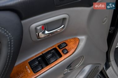 Внедорожник / Кроссовер Lexus LX 2006 в Лубнах