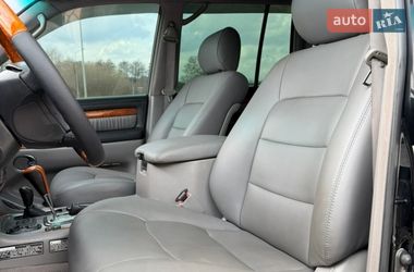 Внедорожник / Кроссовер Lexus LX 2006 в Лубнах