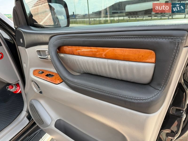 Внедорожник / Кроссовер Lexus LX 2006 в Лубнах фото 50 Внедорожник / Кроссовер Lexus LX 2006 в Лубнах