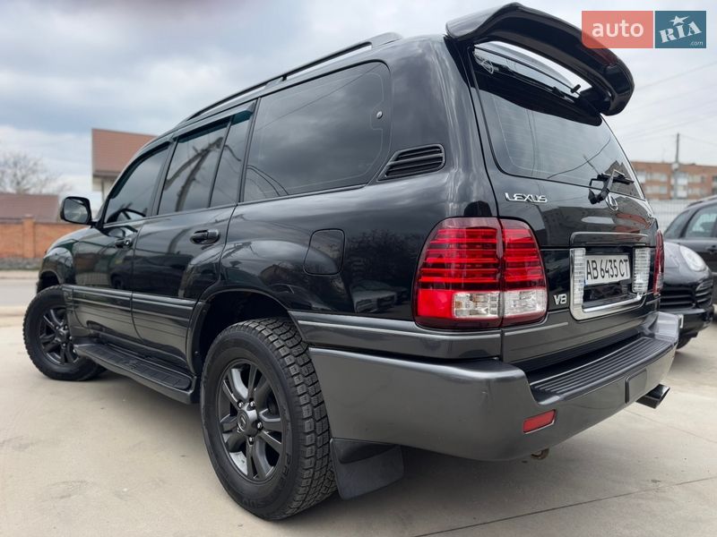 Внедорожник / Кроссовер Lexus LX 2004 в Бердичеве