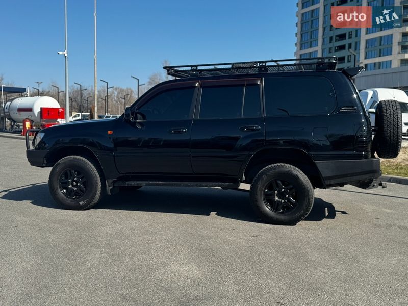 Внедорожник / Кроссовер Lexus LX 2002 в Днепре