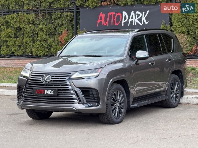 Lexus LX 2023