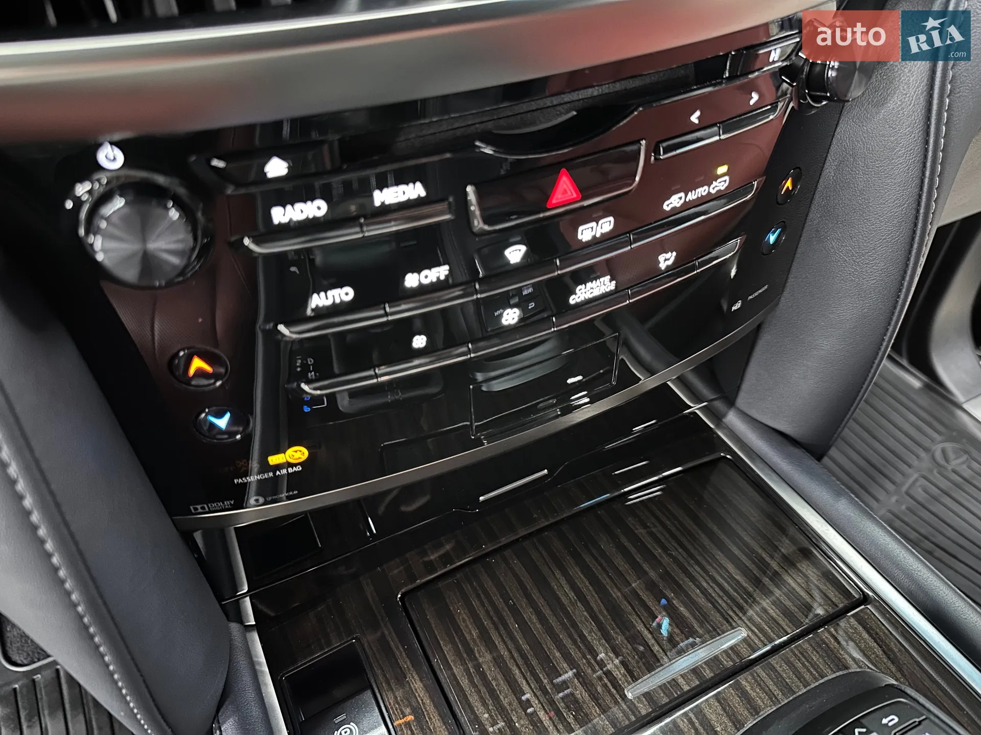 2016 Lexus LX - мініатюра 64