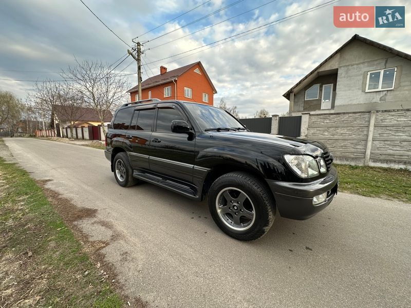 Внедорожник / Кроссовер Lexus LX 2006 в Киеве