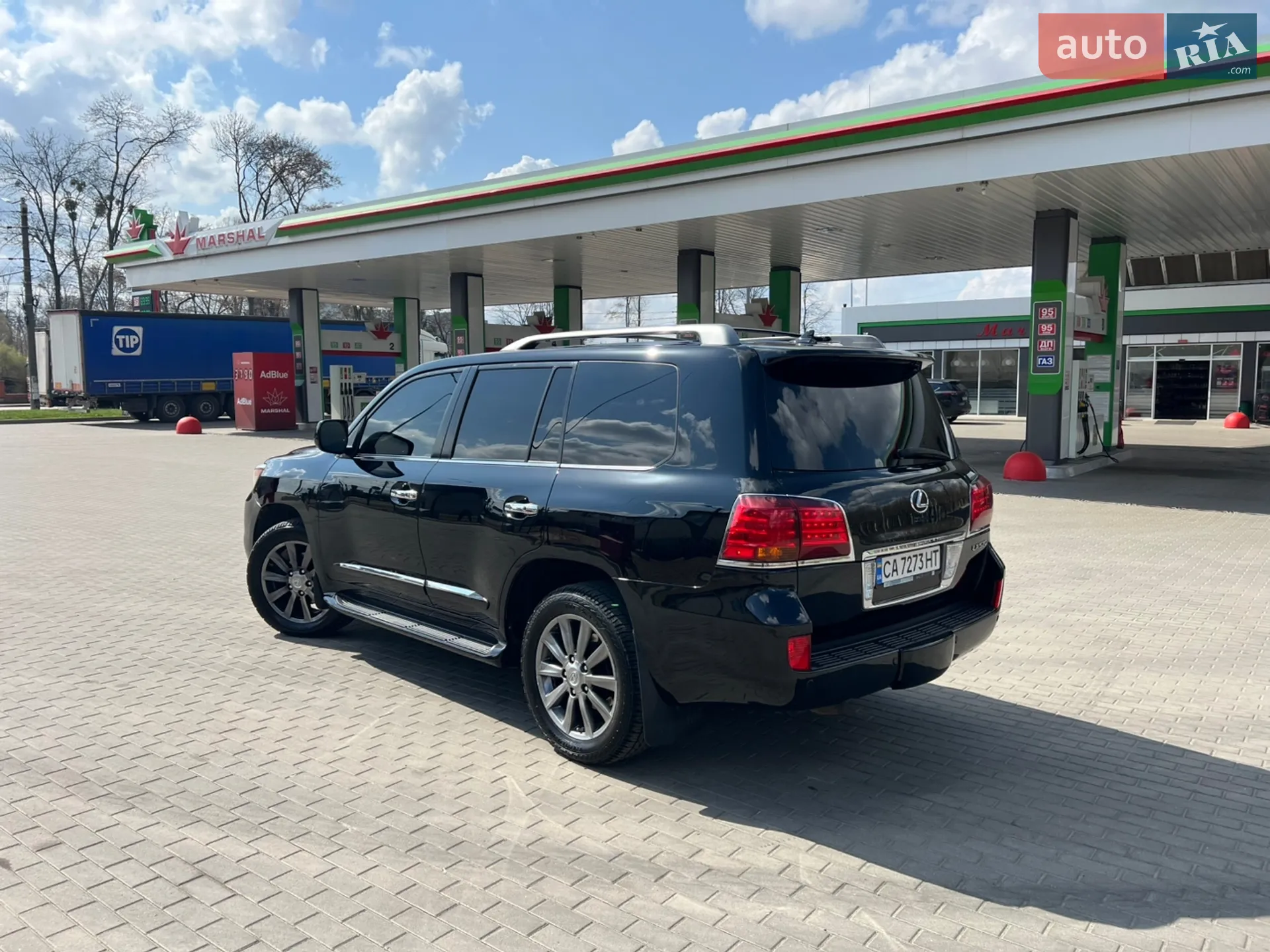 2010 Lexus LX - мініатюра 27