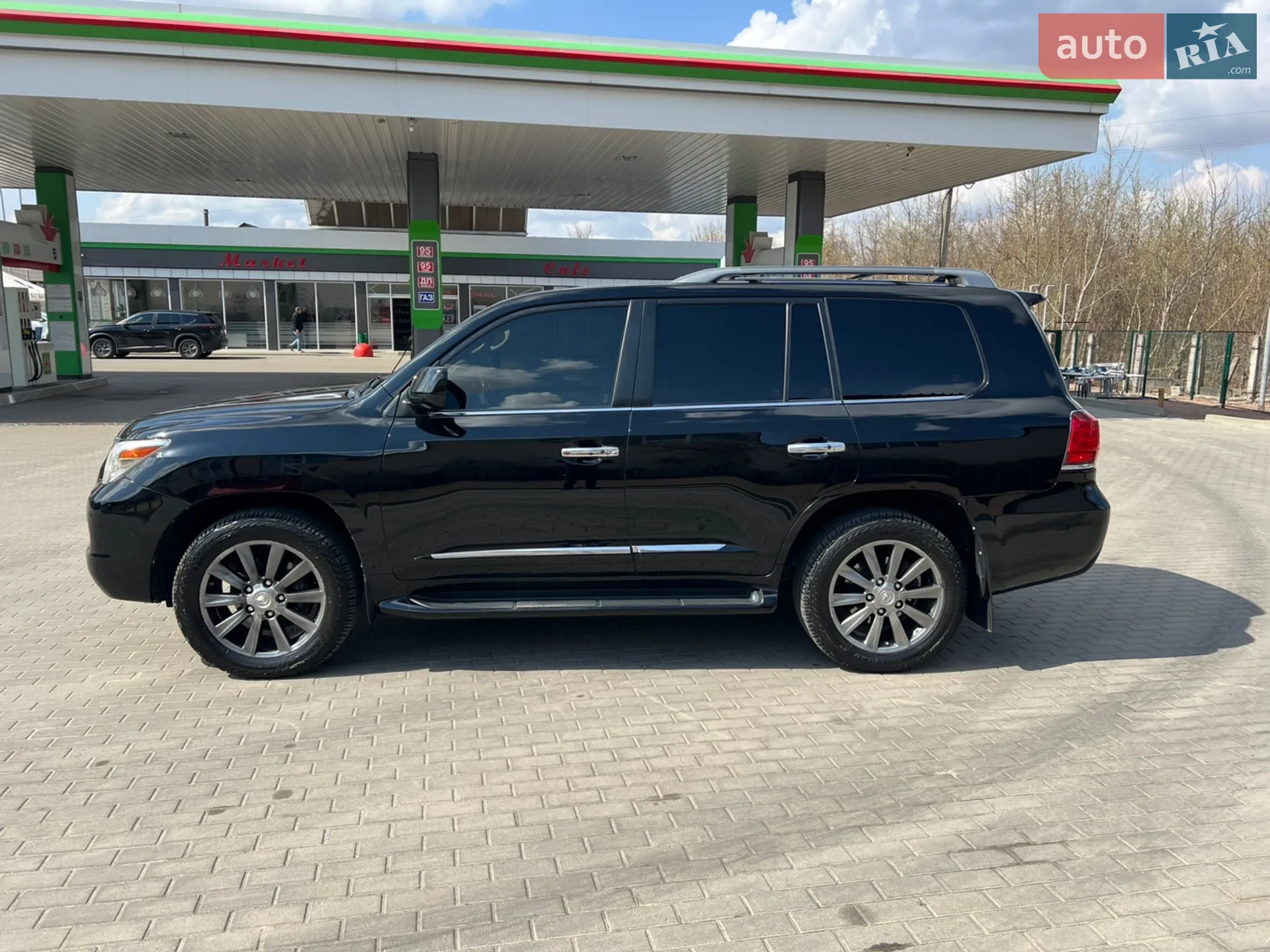 2010 Lexus LX - мініатюра 31
