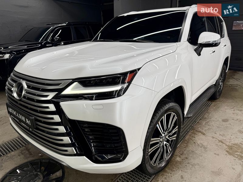 Внедорожник / Кроссовер Lexus LX 2022 в Киеве