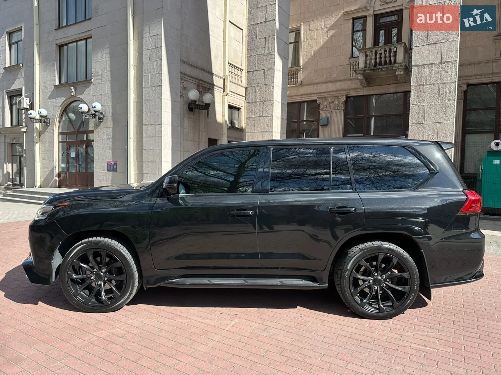 2020 Lexus LX - мініатюра 11