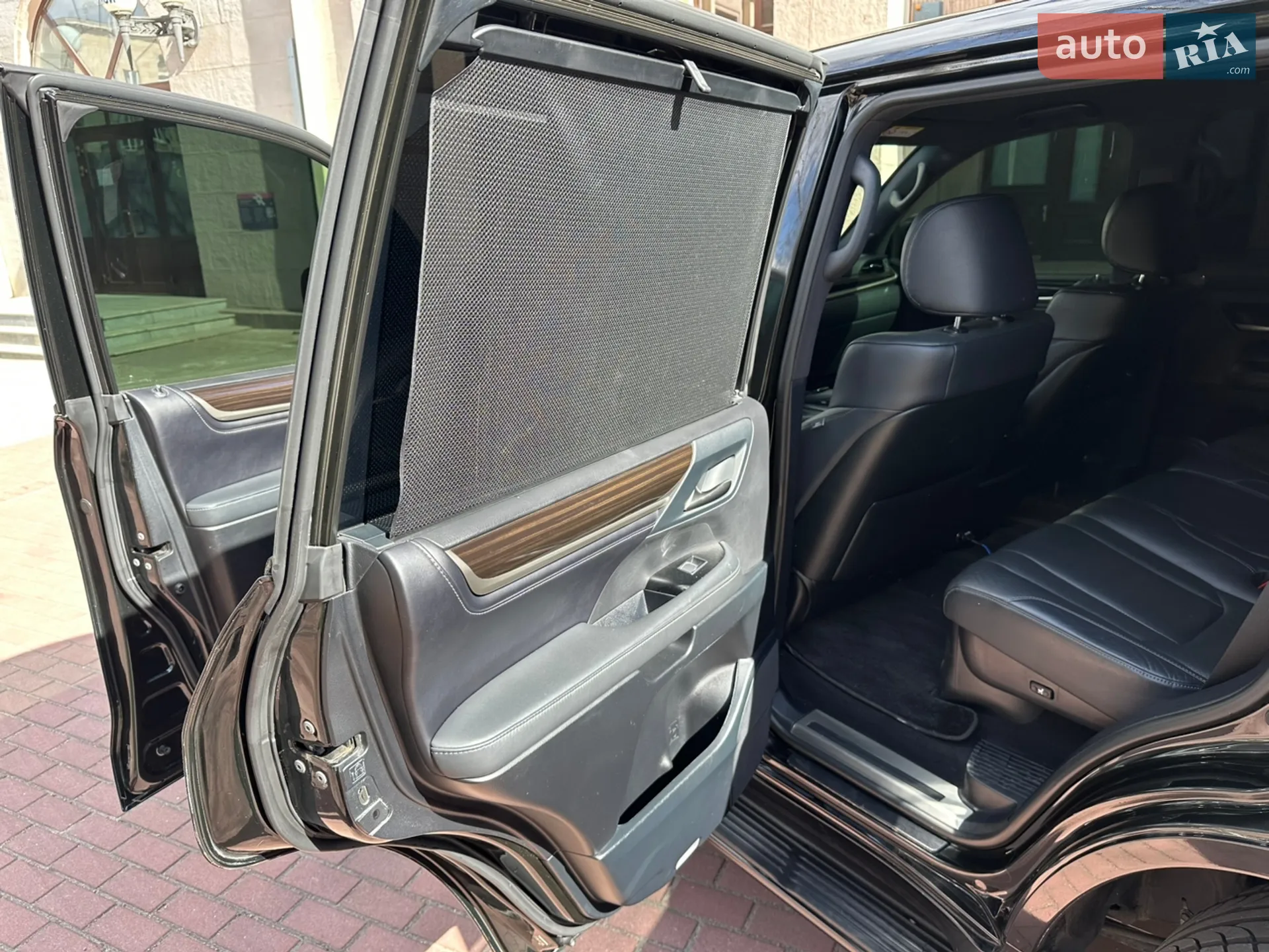 2020 Lexus LX - мініатюра 24