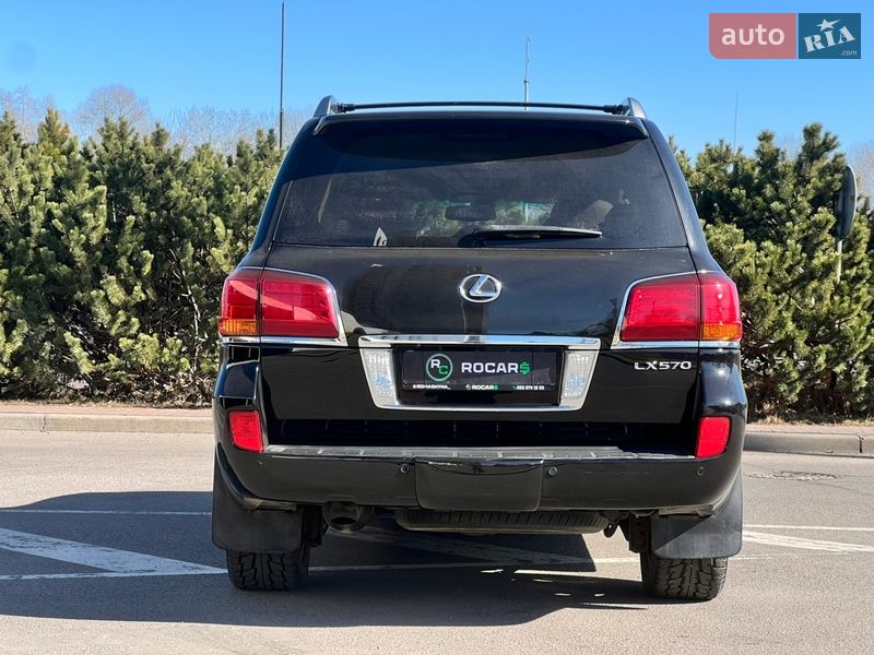 Внедорожник / Кроссовер Lexus LX 2011 в Киеве