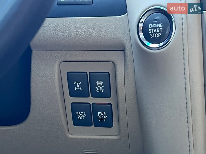 Внедорожник / Кроссовер Lexus LX 2011 в Киеве