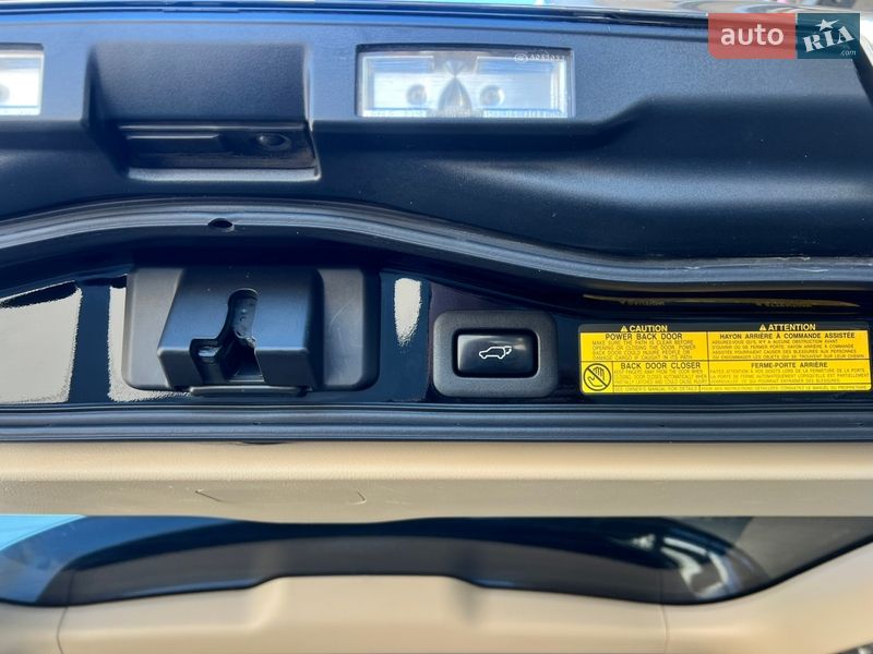 Внедорожник / Кроссовер Lexus LX 2011 в Киеве