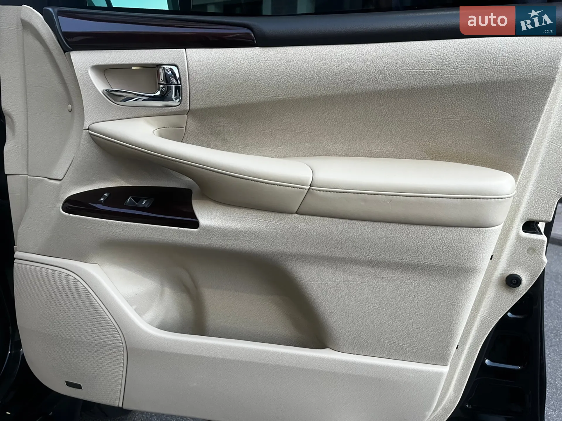 2010 Lexus LX - мініатюра 66