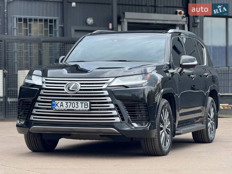 Lexus LX 2023
