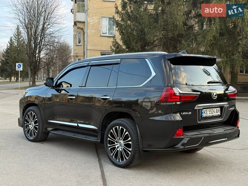 Внедорожник / Кроссовер Lexus LX 2016 в Желтых Водах