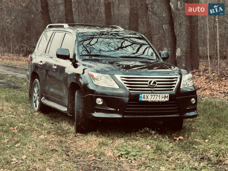 Внедорожник / Кроссовер Lexus LX 2011 в Харькове