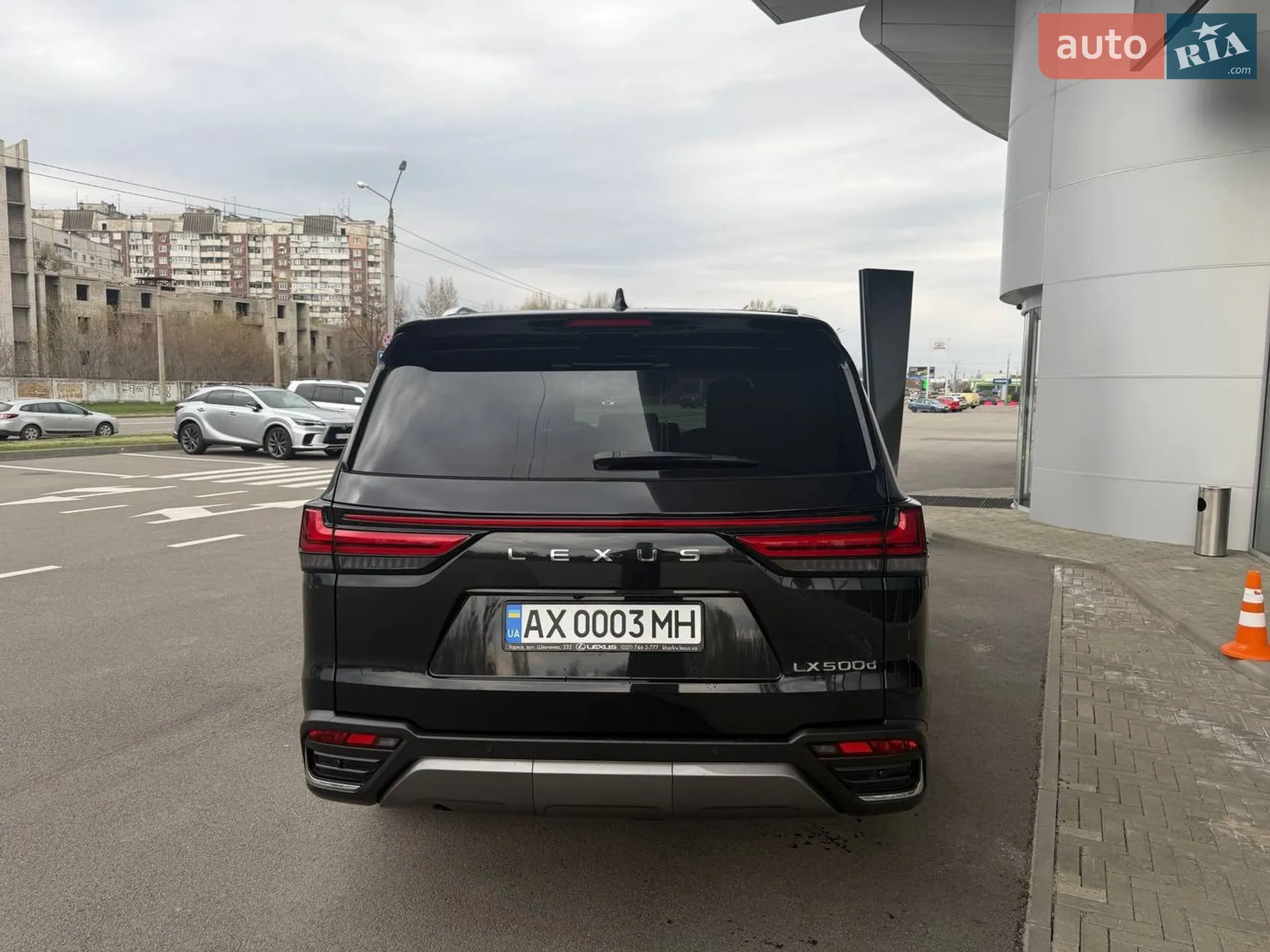 2025 Lexus LX - мініатюра 4