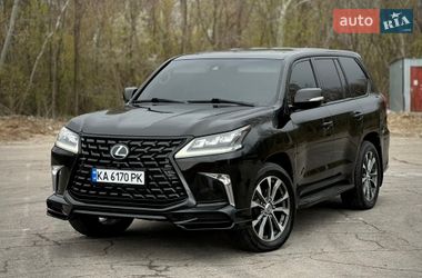 Внедорожник / Кроссовер Lexus LX 2017 в Киеве